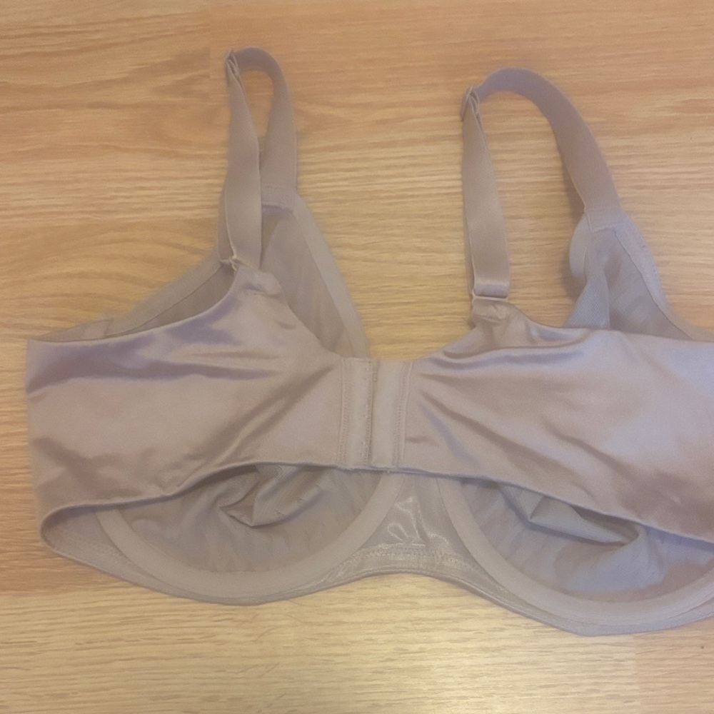 Wacoal Beige Underwire Bra, 38DD - Picture 2 of 3